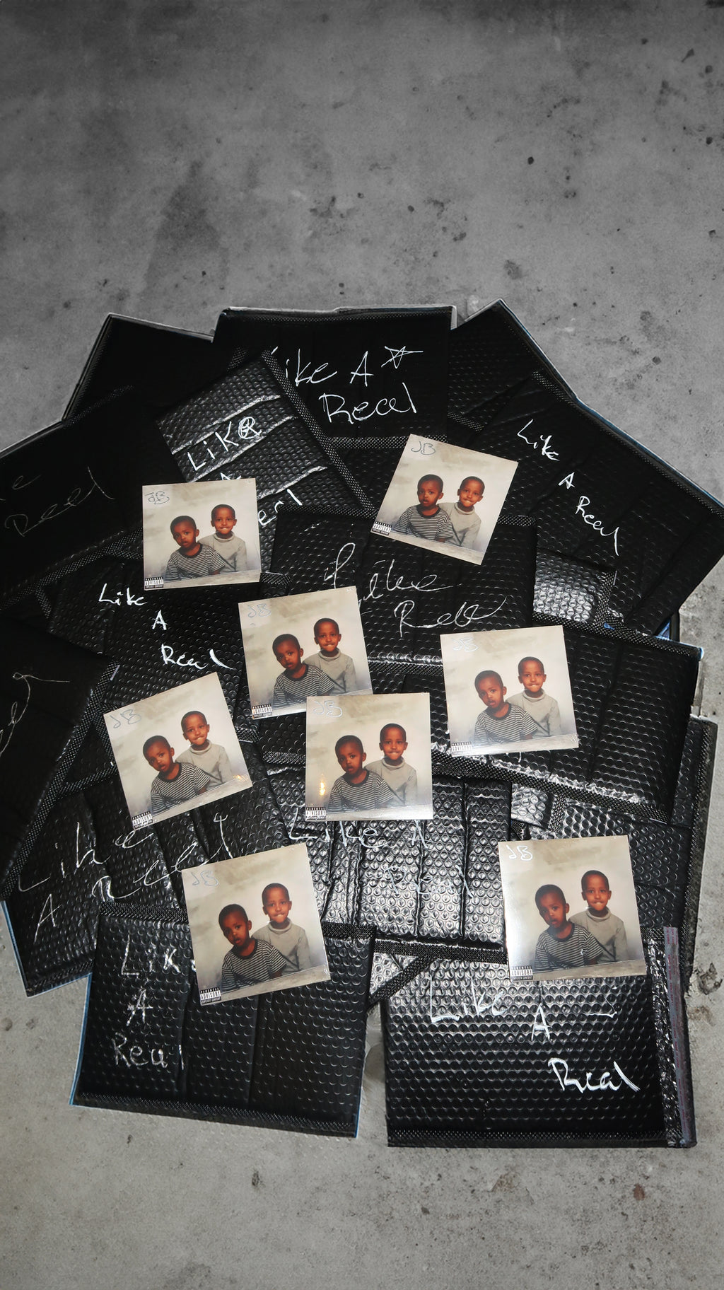 Försöker Hitta Hem — CD